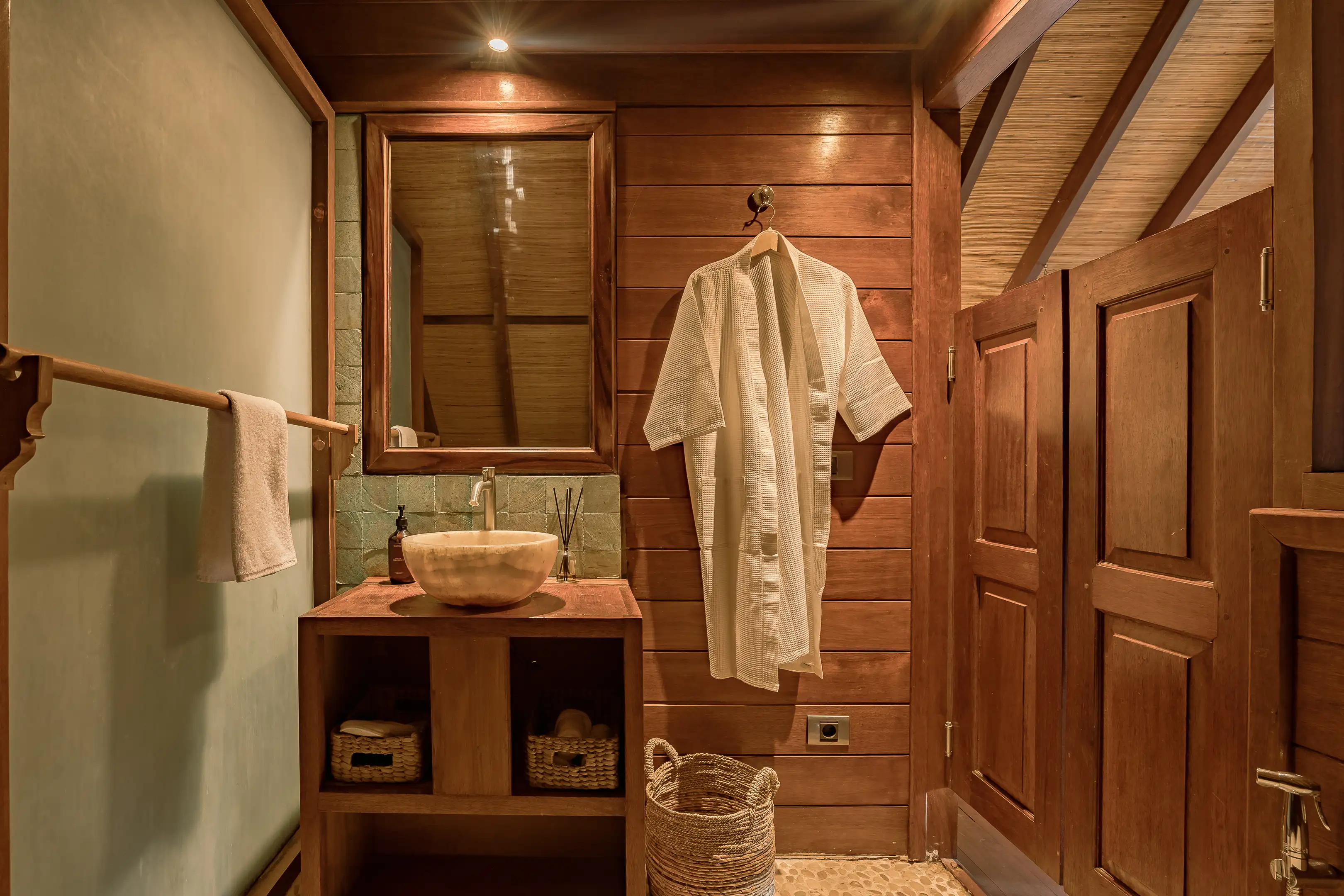 Villa 400m² in Indonesia, Canggu. Priced at 260000$ rent photo-17