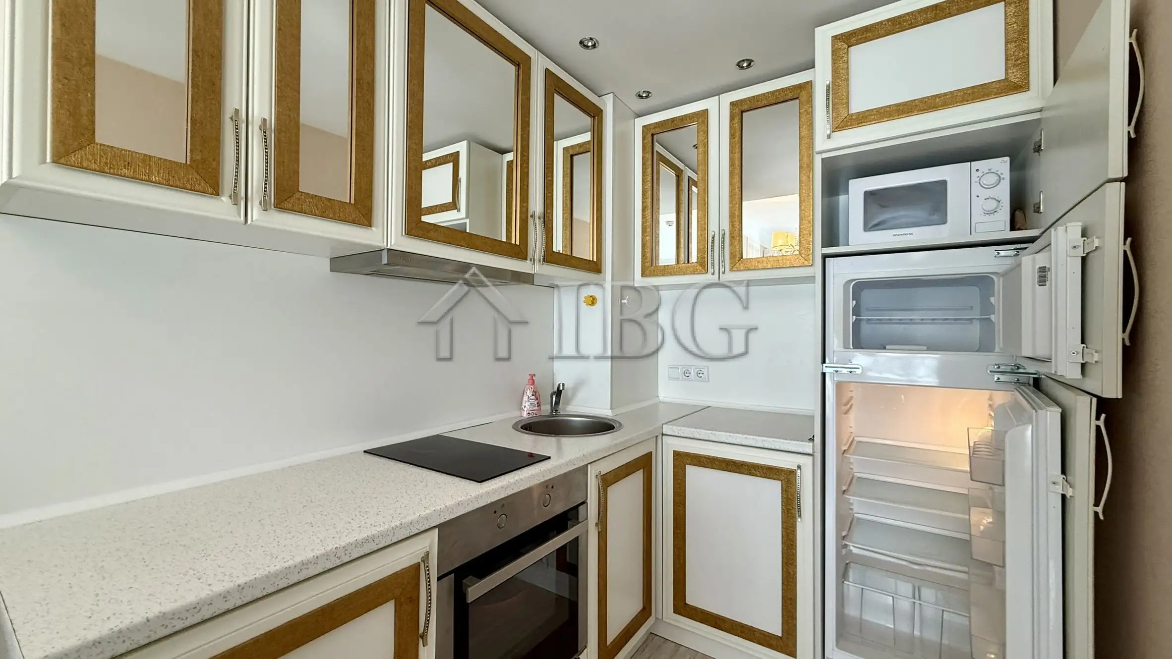 Flat 56m² in Bulgaria, Sunny Beach. Priced at 109900€ rent photo-8