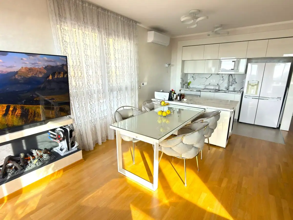 Flat 104m² in Montenegro, Becici. Priced at 690000€ rent photo-5