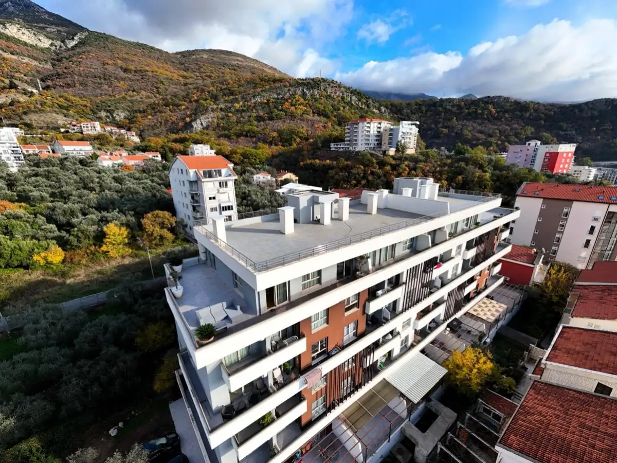 Flat 104m² in Montenegro, Becici. Priced at 690000€ rent photo-21