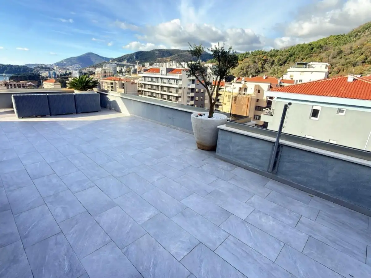Flat 104m² in Montenegro, Becici. Priced at 690000€ rent photo-22