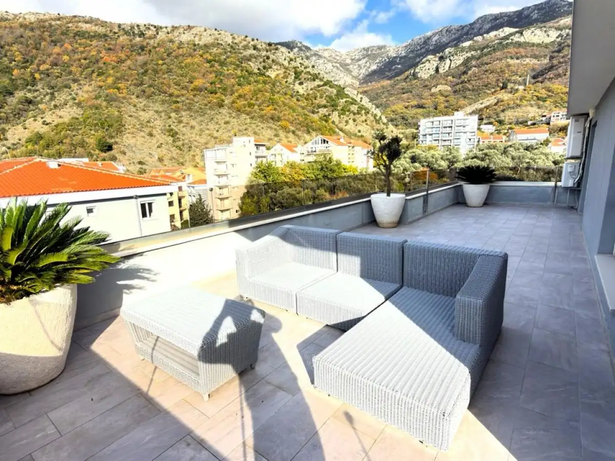 Flat 104m² in Montenegro, Becici. Priced at 690000€ rent photo-26