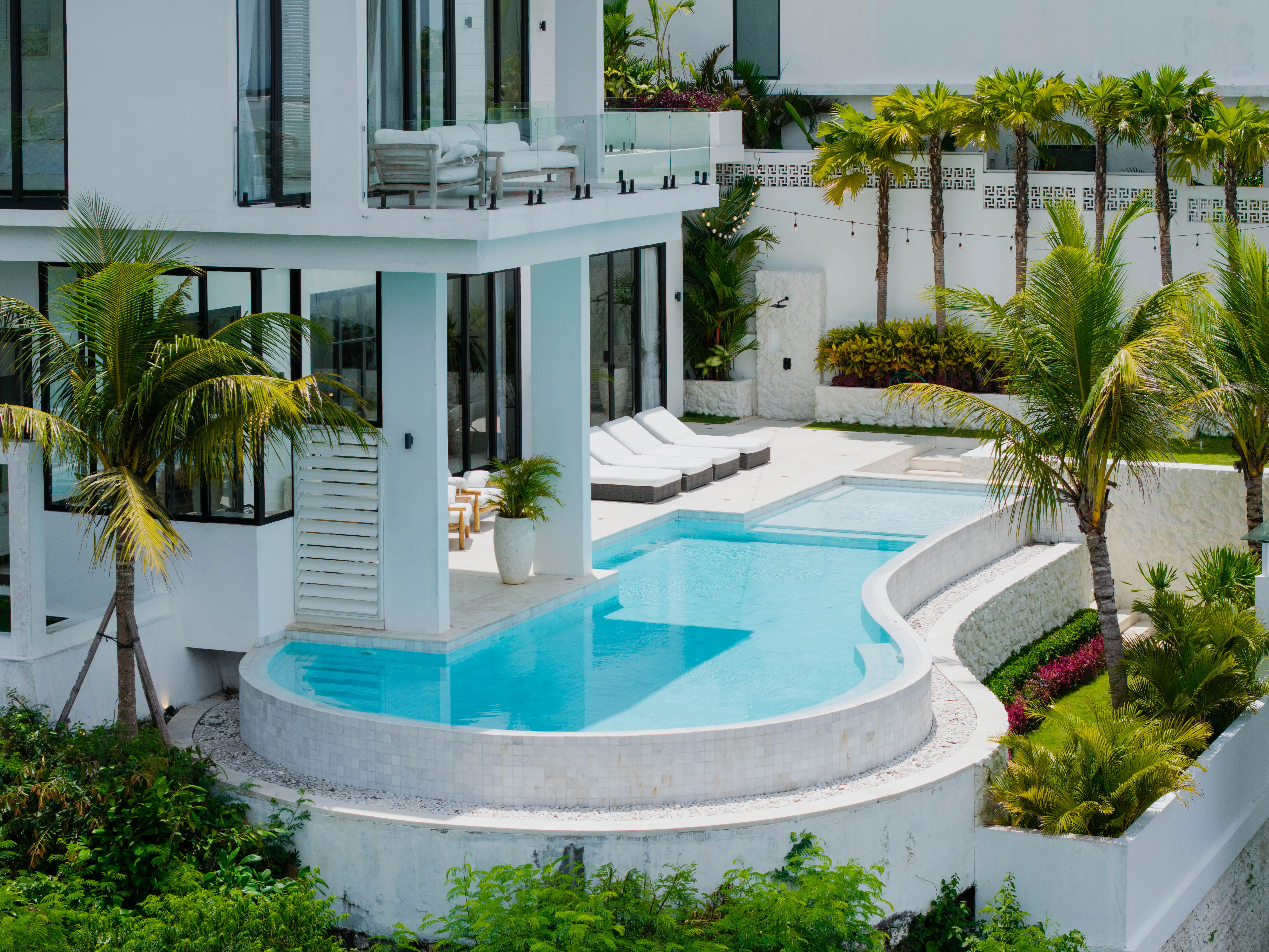 Villa 800m² in Indonesia, Bukit. Priced at 1700000$ rent photo-4