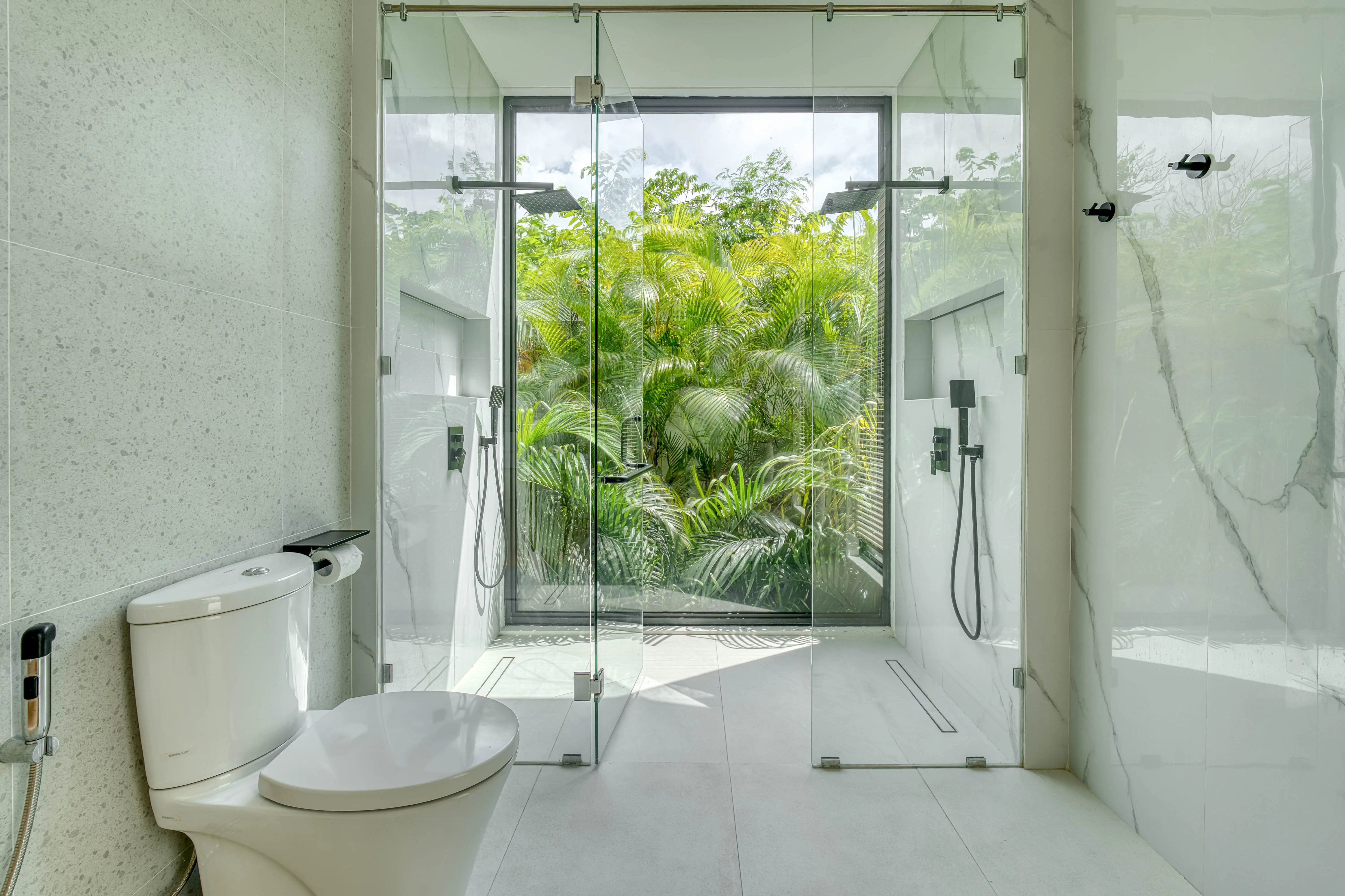 Villa 800m² in Indonesia, Bukit. Priced at 1700000$ rent photo-15