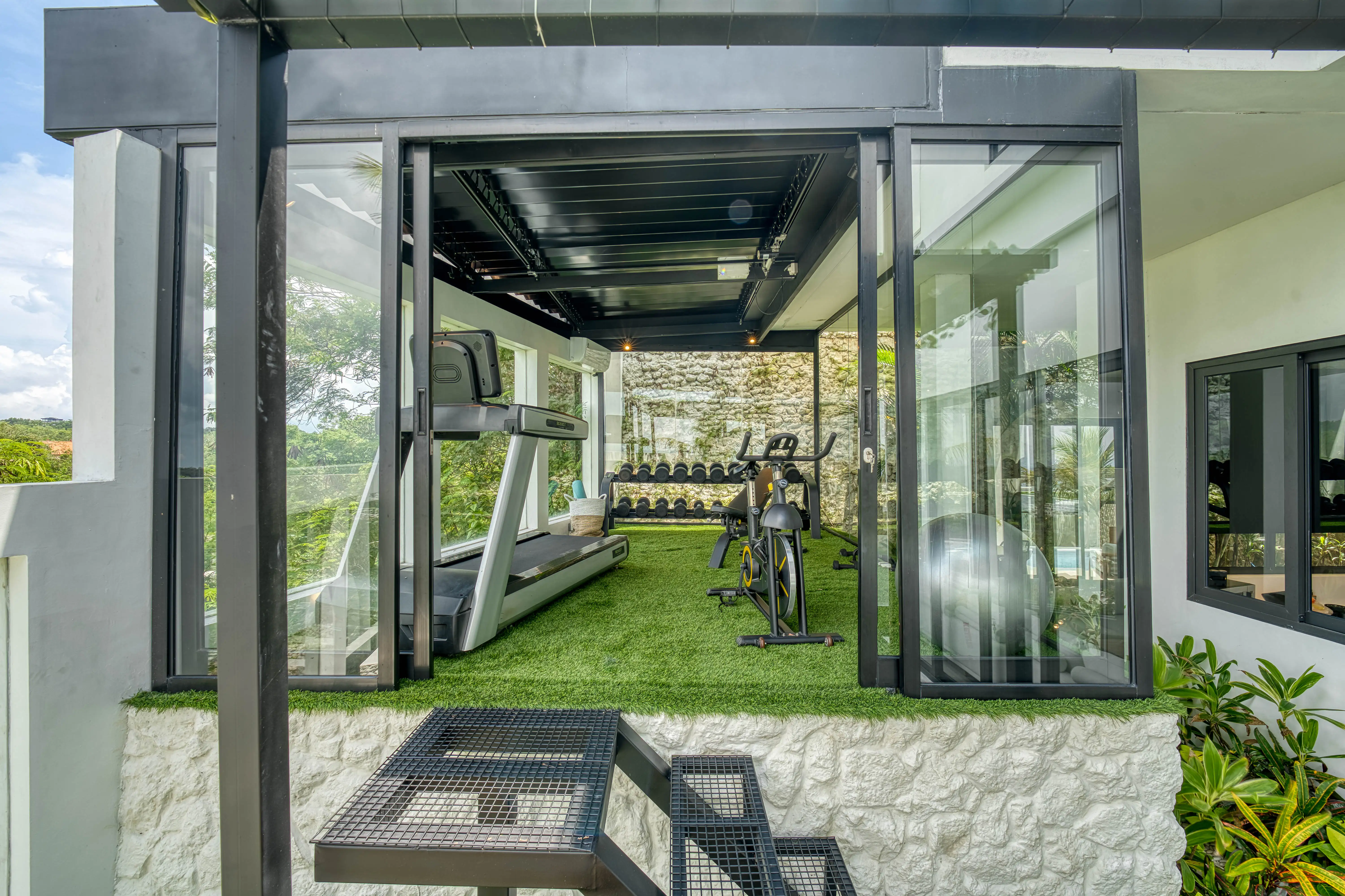 Villa 800m² in Indonesia, Bukit. Priced at 1700000$ rent photo-22