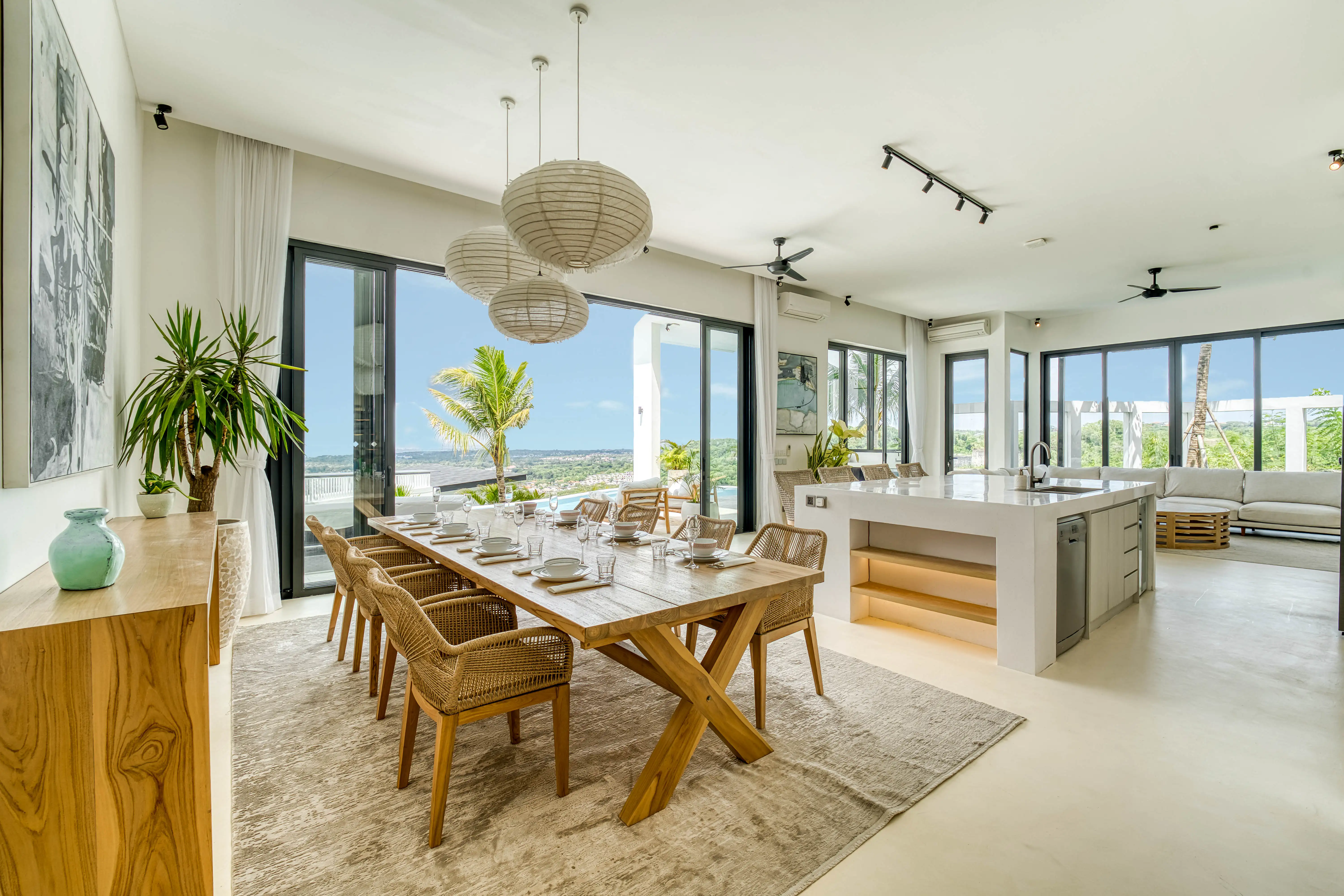 Villa 800m² in Indonesia, Bukit. Priced at 1700000$ rent photo-27