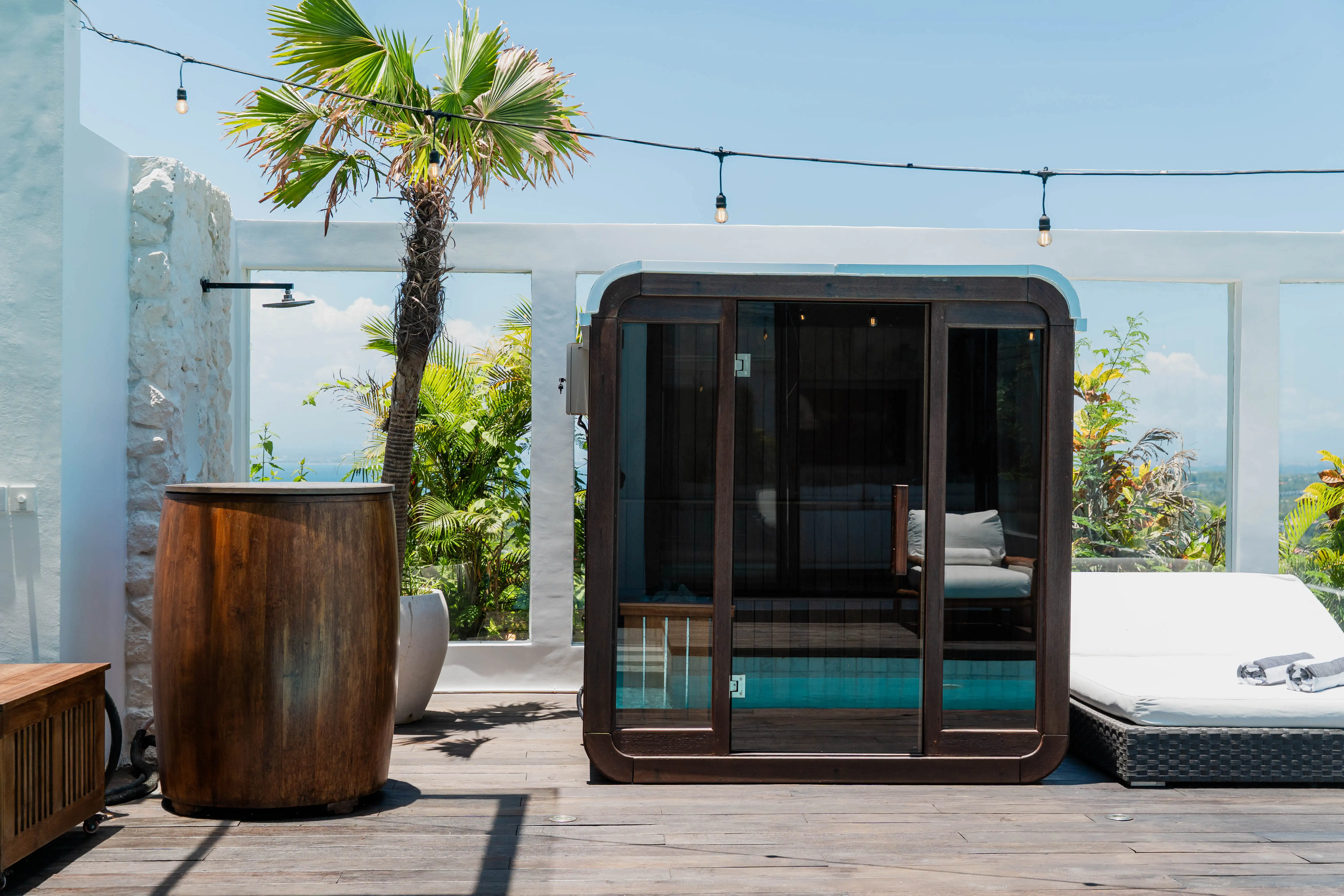 Villa 255m² in Indonesia, Bukit. Priced at 499000$ rent photo-3