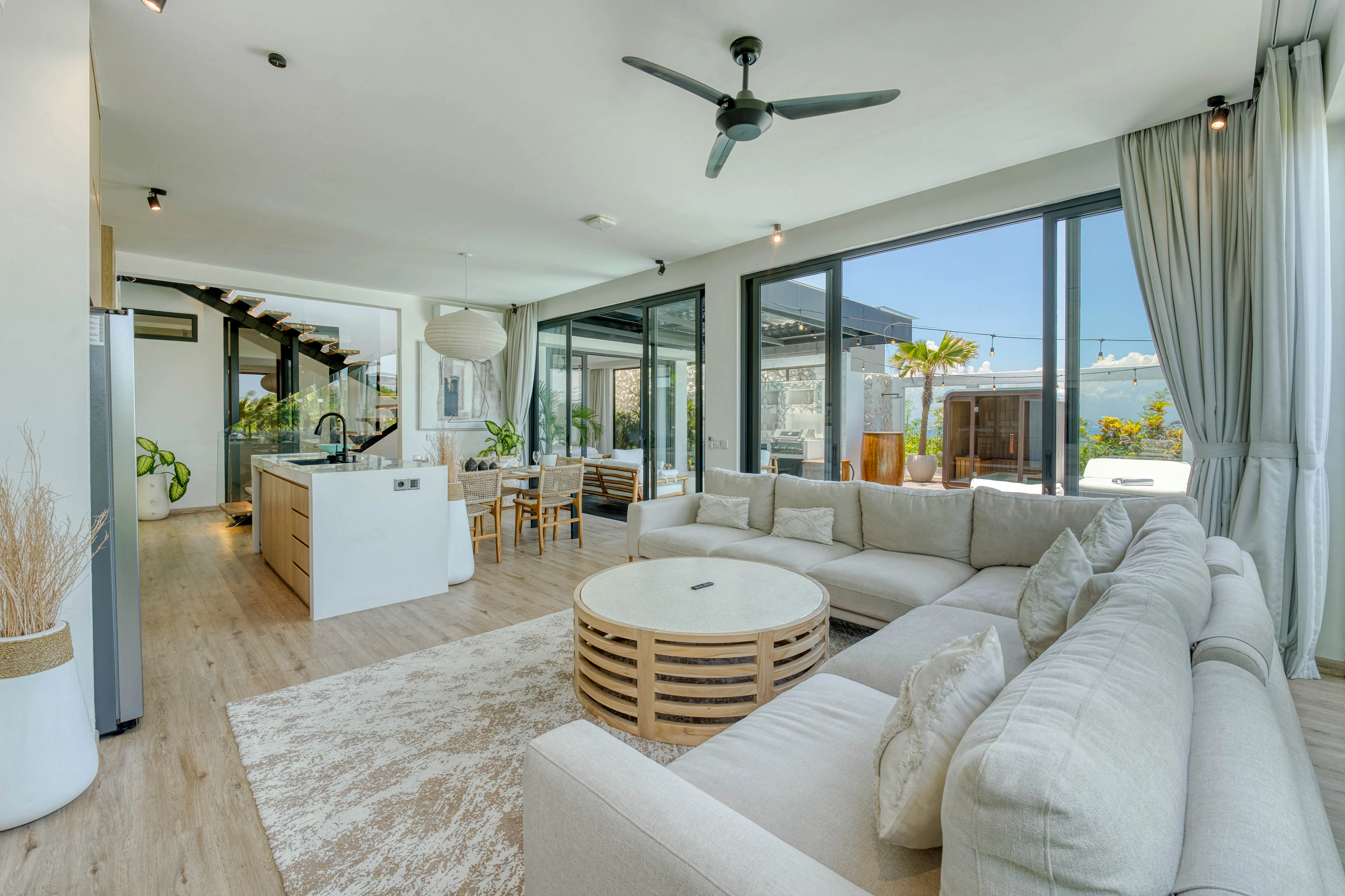 Villa 255m² in Indonesia, Bukit. Priced at 499000$ rent photo-17