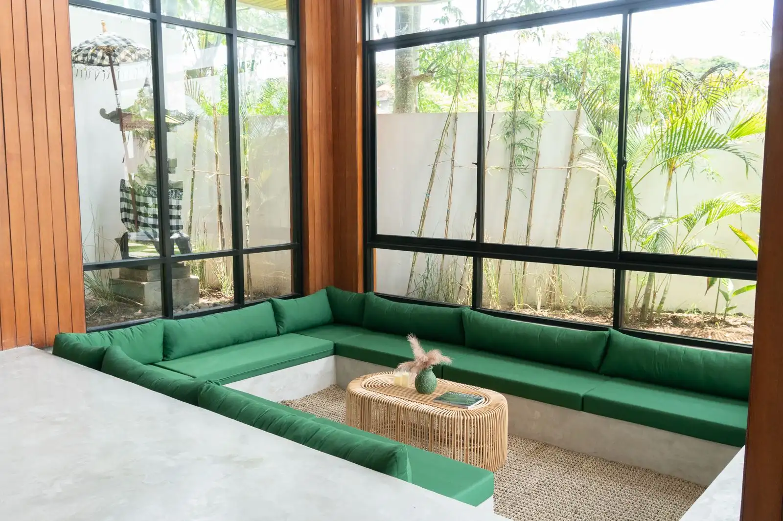 Villa 300m² in Indonesia, Bukit. Priced at 499000$ rent photo-17