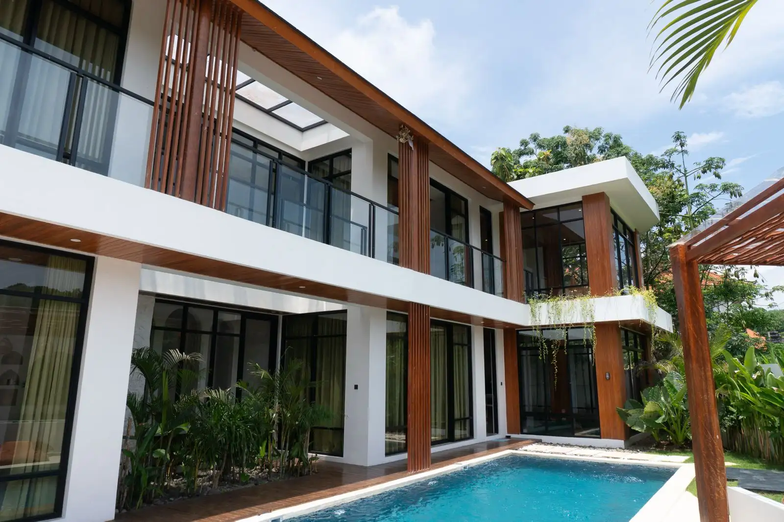 Villa 300m² in Indonesia, Bukit. Priced at 499000$ rent photo-18