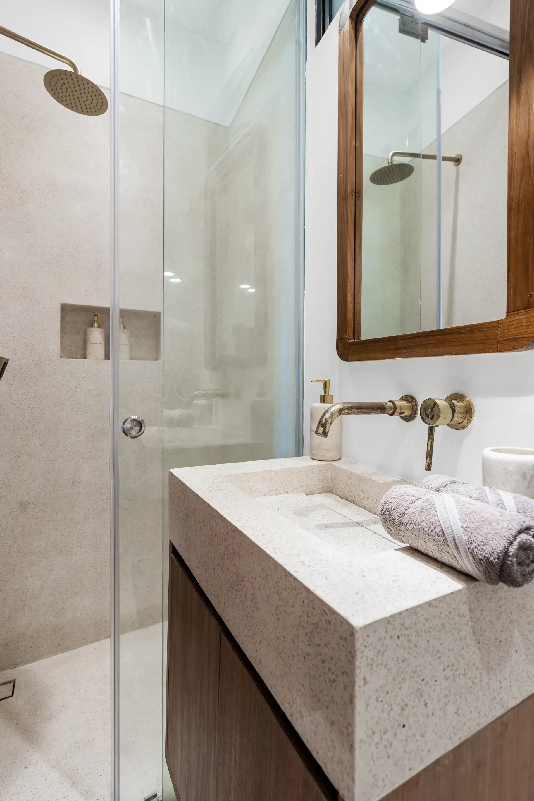 Flat 66m² in Indonesia, Canggu. Priced at 109000$ rent photo-5