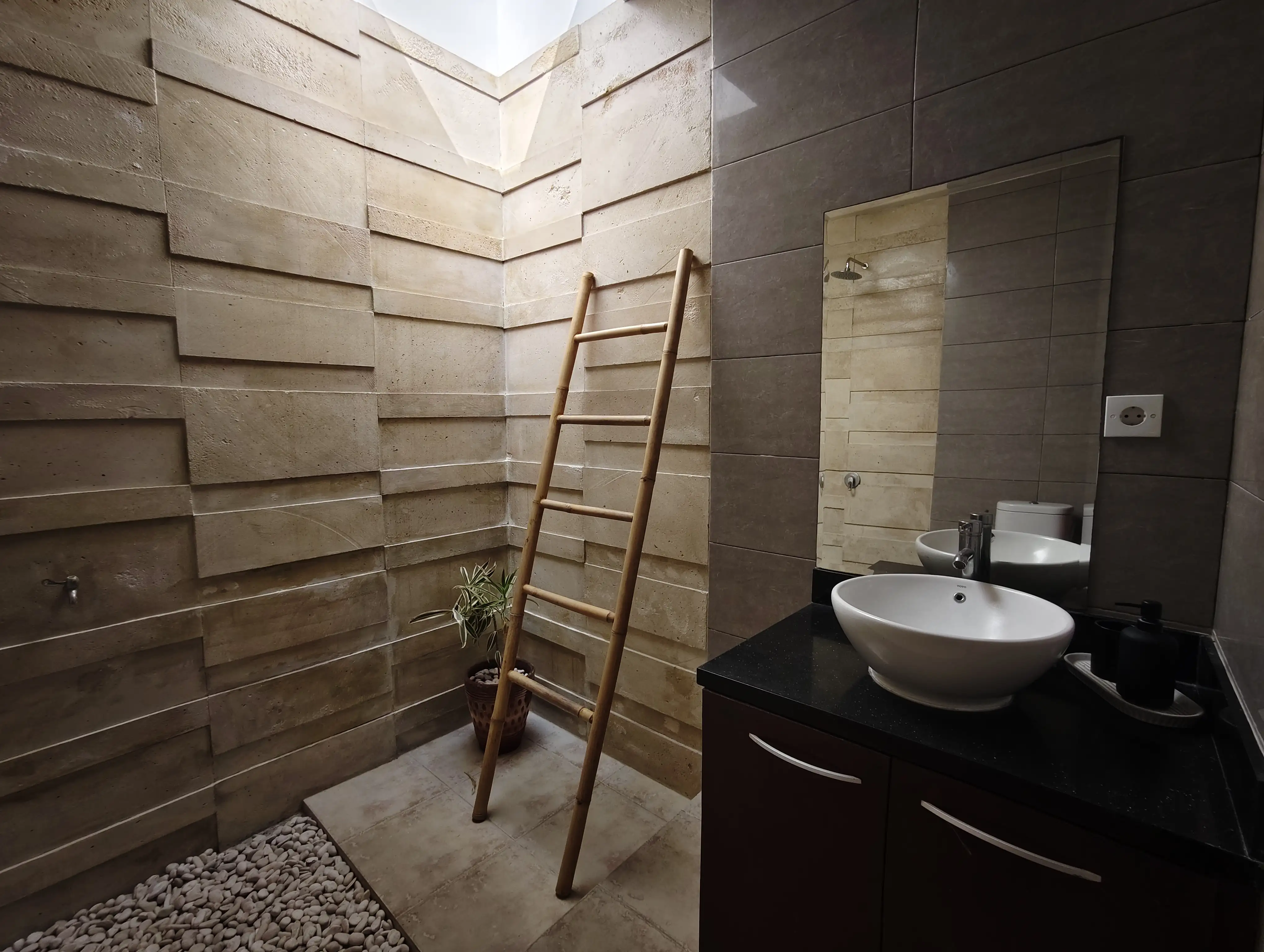 Villa 96m² in Indonesia, Kerobokan. Priced at 189339$ rent photo-2