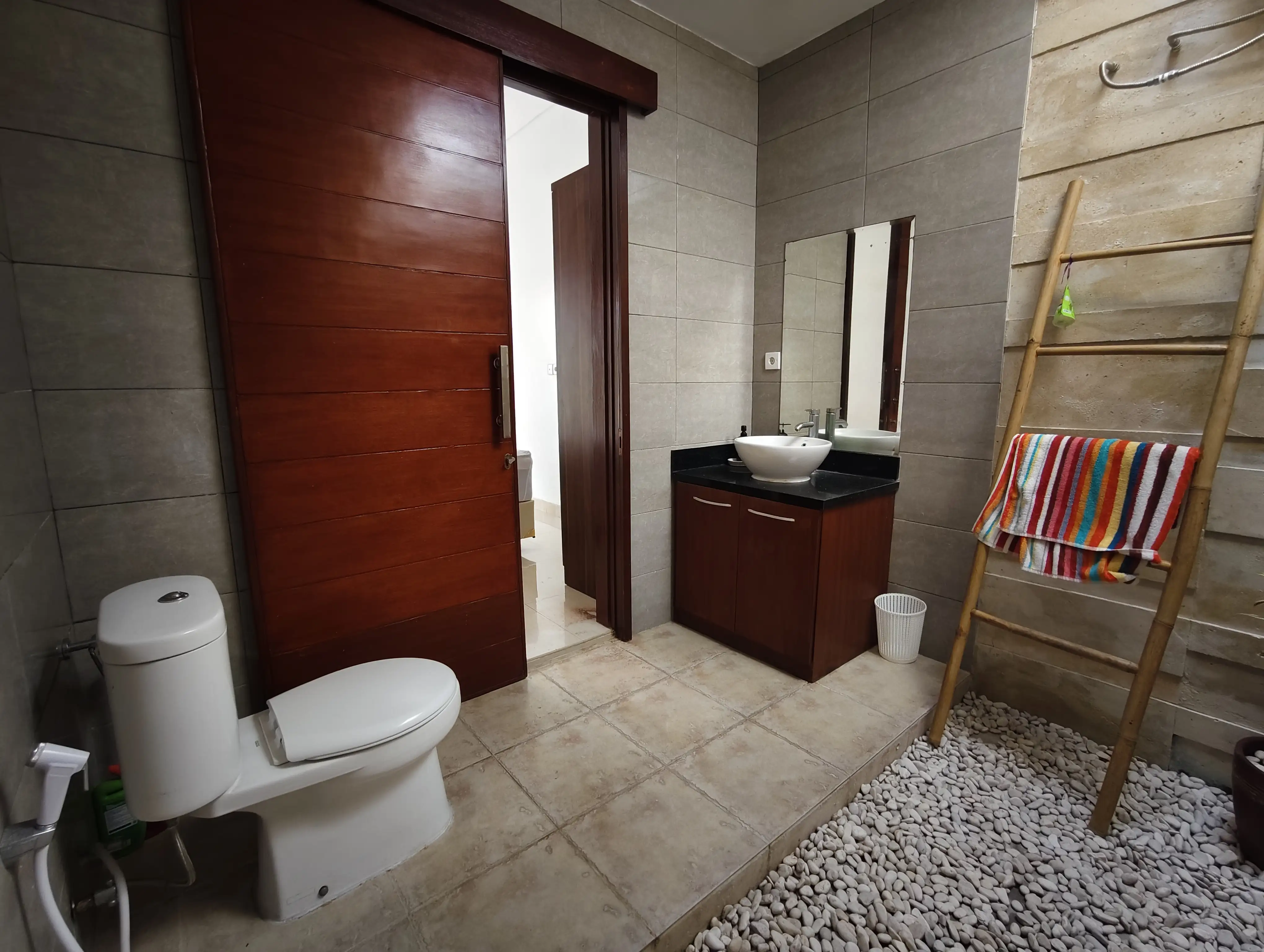 Villa 96m² in Indonesia, Kerobokan. Priced at 189339$ rent photo-3