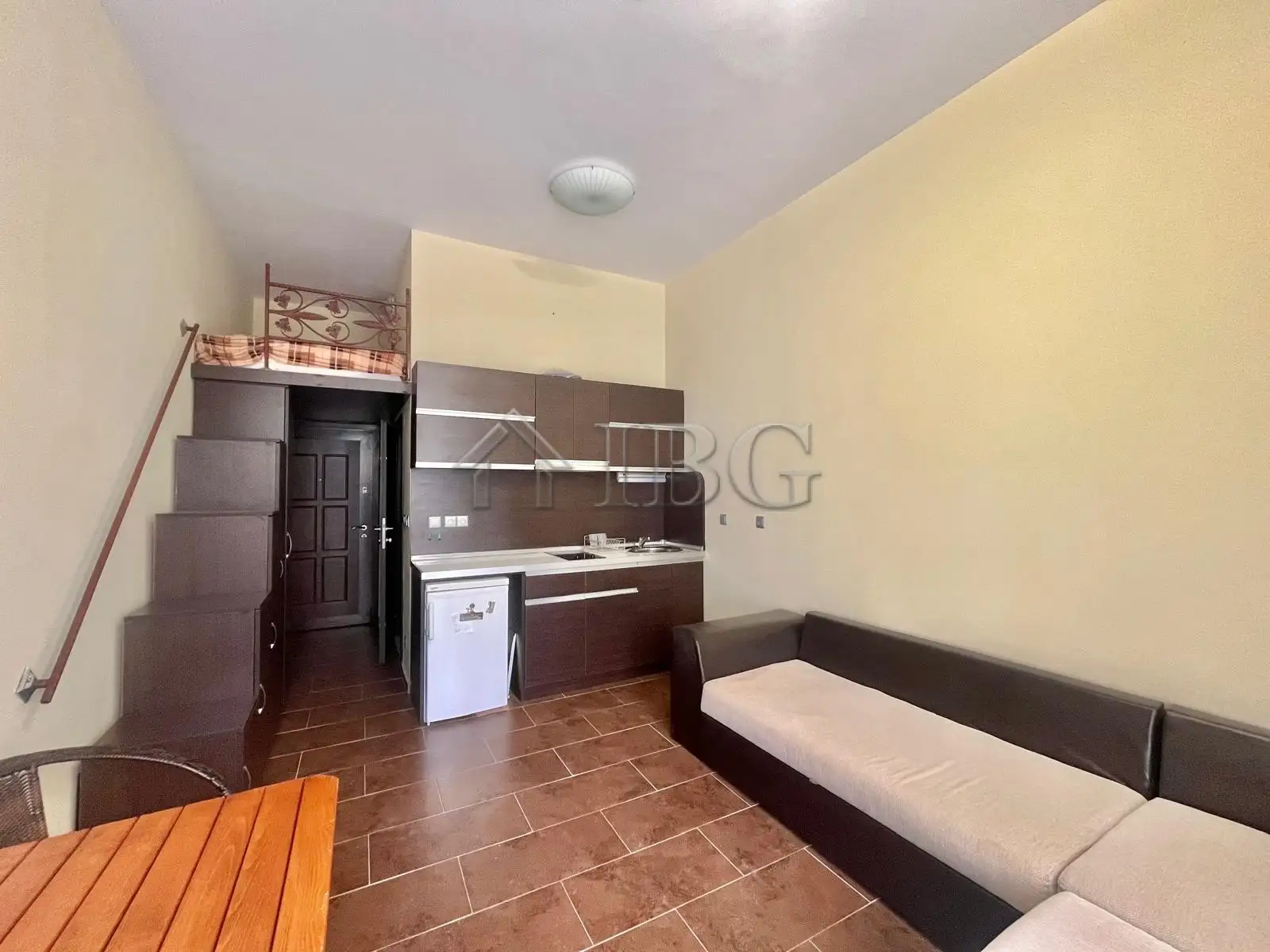 Flat 38m² in Bulgaria, Nessebar. Priced at 55000€ rent photo-2