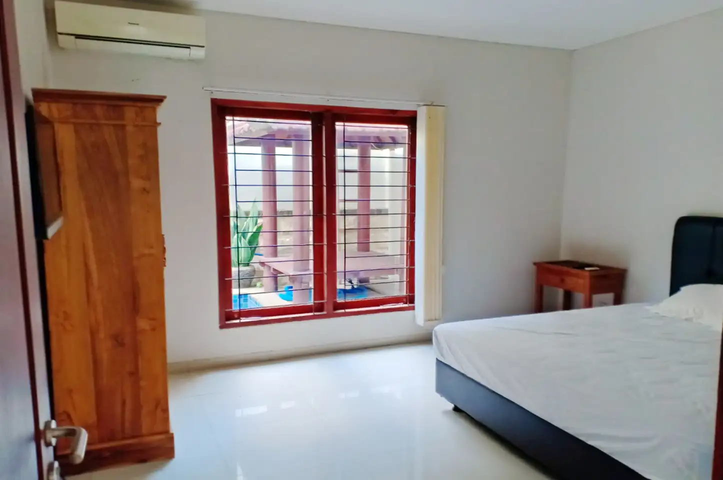 Villa 250m² in Indonesia, Kerobokan. Priced at 15000$ rent photo-7