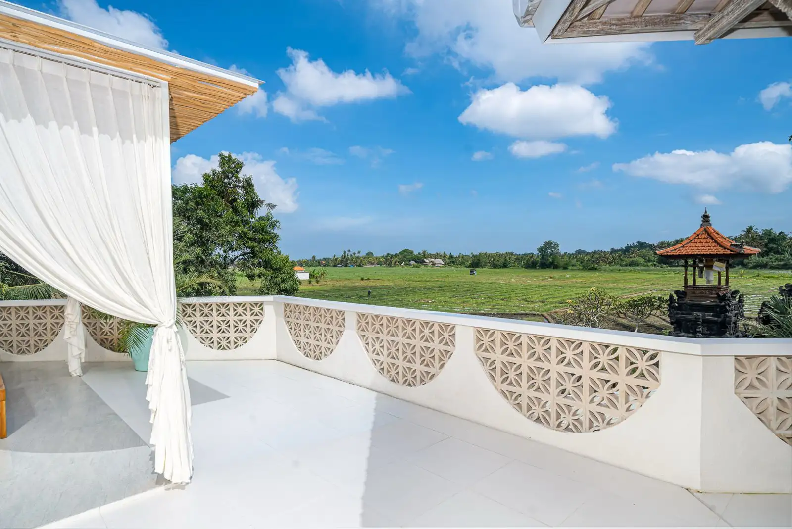 Villa 247m² in Indonesia, Tabanan. Priced at 353200$ rent photo-5