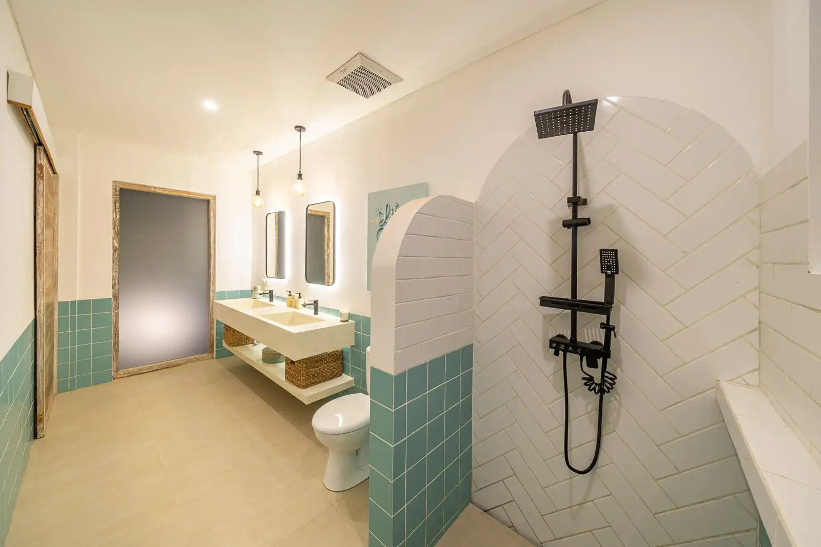 Villa 247m² in Indonesia, Tabanan. Priced at 353200$ rent photo-7