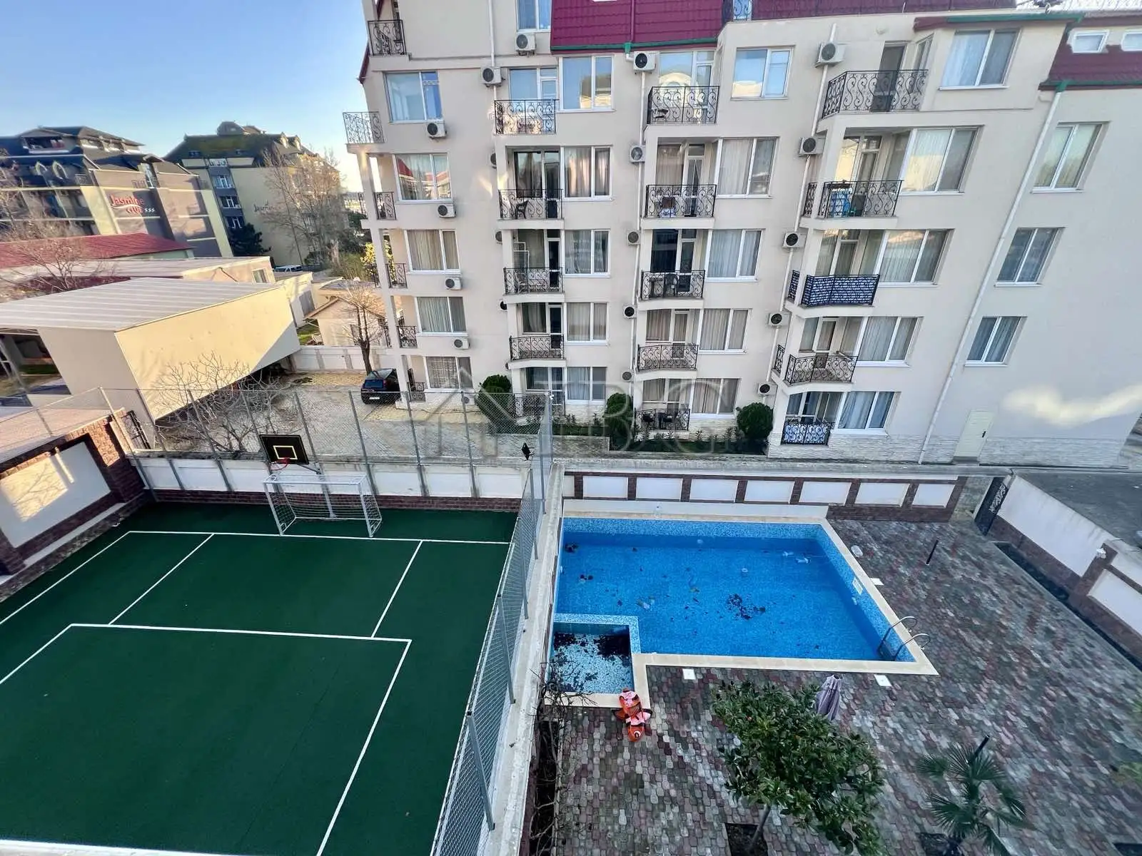 Flat 33m² in Bulgaria, Sunny Beach. Priced at 59500€ rent photo-16