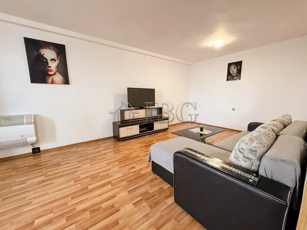 Flat 100m² in Bulgaria, Ruse. Priced at 333€ rent photo-5