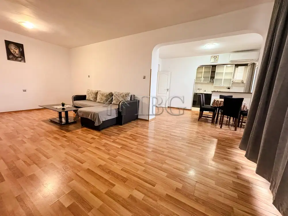 Flat 100m² in Bulgaria, Ruse. Priced at 333€ rent photo-9