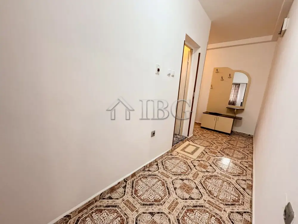 Flat 100m² in Bulgaria, Ruse. Priced at 333€ rent photo-14