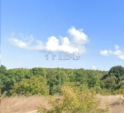 Land 991m² in Bulgaria, Ahtopol. Priced at 44100€ rent photo-2