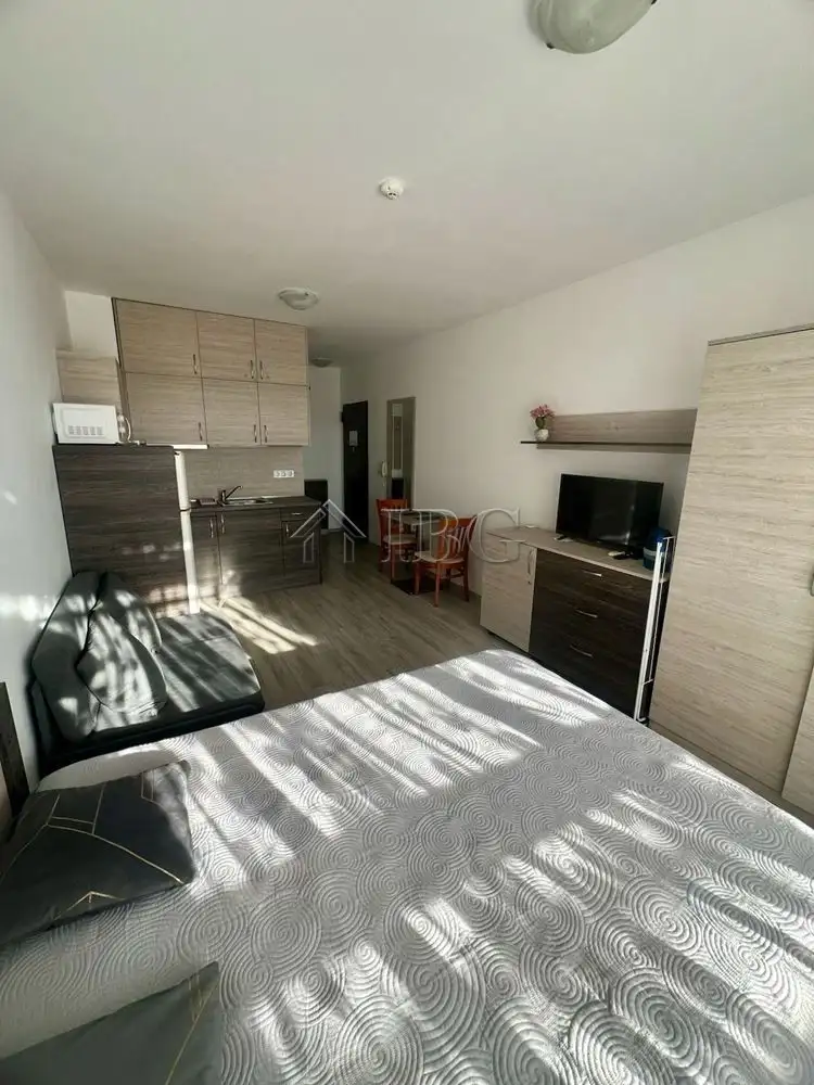 Flat 28m² in Bulgaria, Sveti Vlas. Priced at 56000€ rent photo-2
