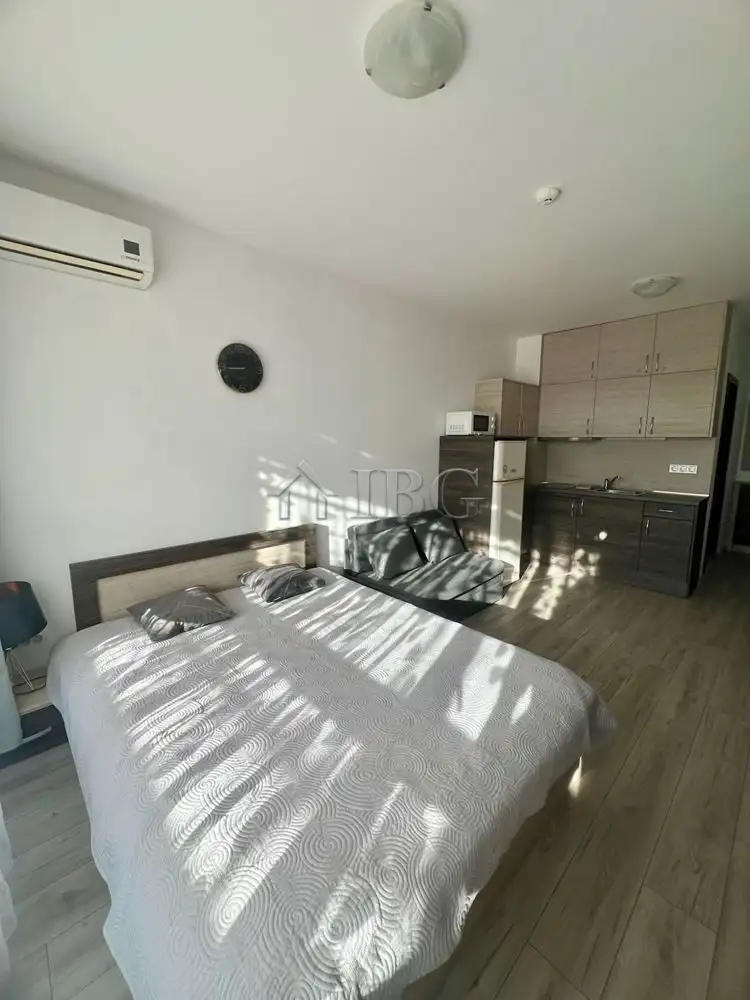 Flat 28m² in Bulgaria, Sveti Vlas. Priced at 56000€ rent photo-5
