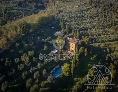 Buy in Italy for 1650000€