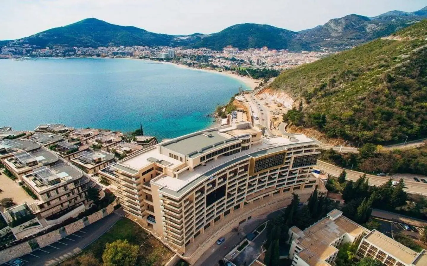 Flat 16559m² in Montenegro, Budva. Priced at 1750000€ rent photo-2