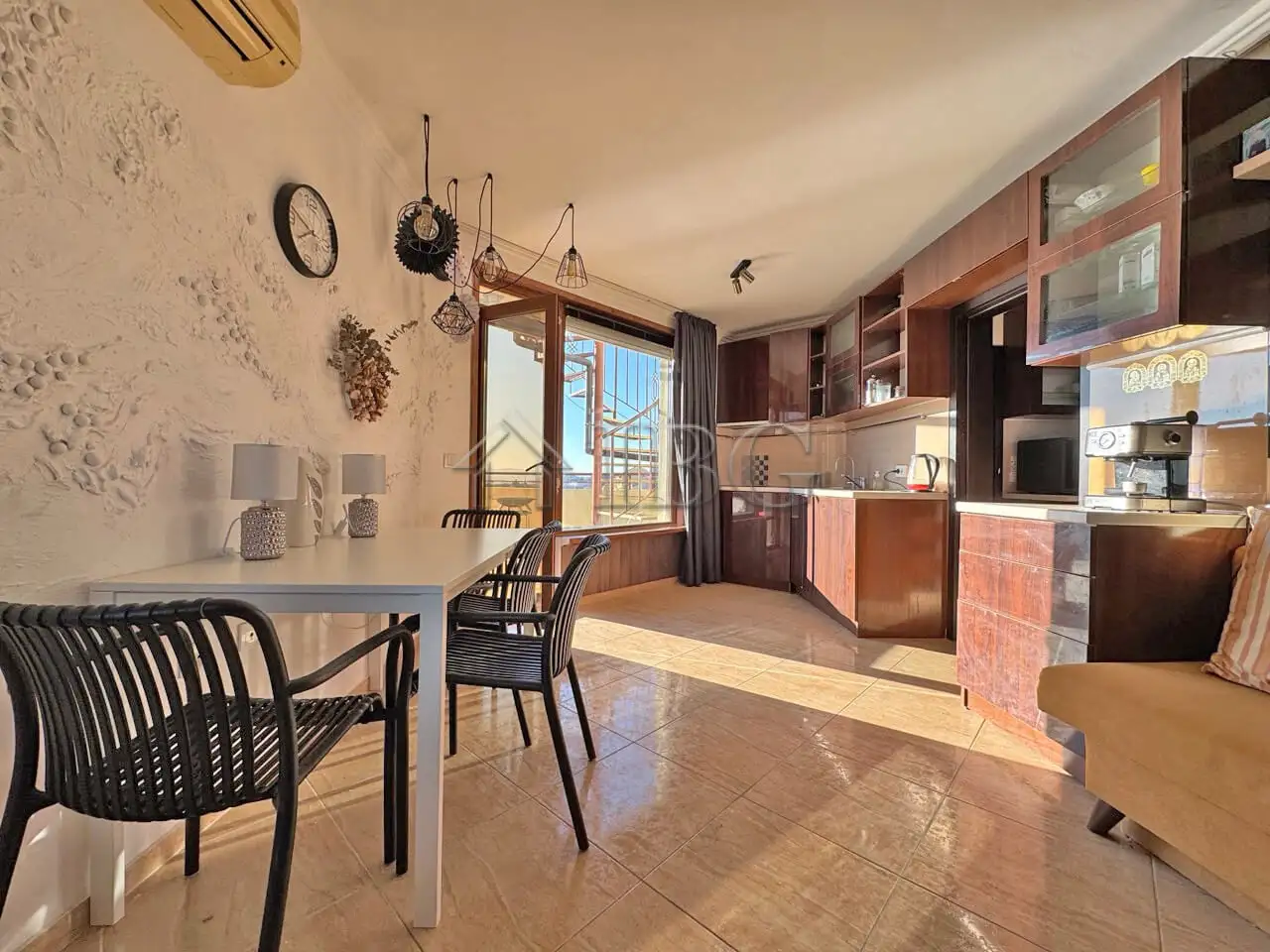 Flat 148m² in Bulgaria, Sveti Vlas. Priced at 125000€ rent photo-11