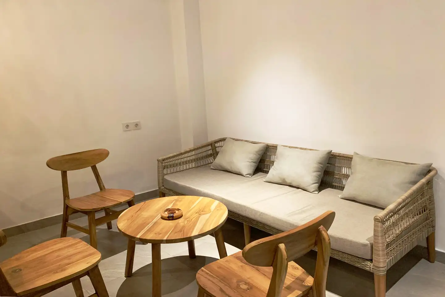 Villa 120m² in Indonesia, Canggu. Priced at 15000$ rent photo-8