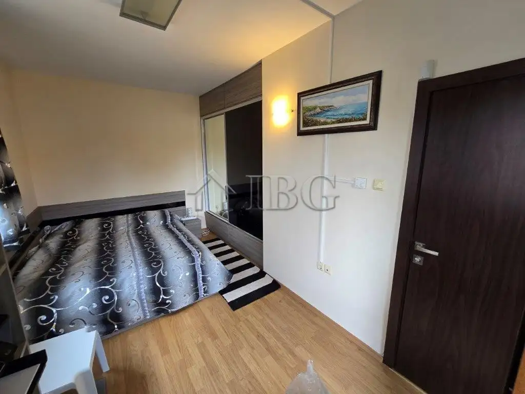 Flat 100m² in Bulgaria, Burgas. Priced at 138000€ rent photo-9
