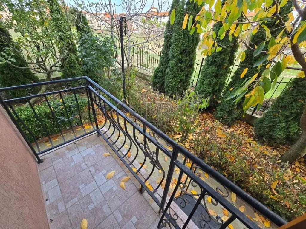 Flat 100m² in Bulgaria, Burgas. Priced at 138000€ rent photo-10