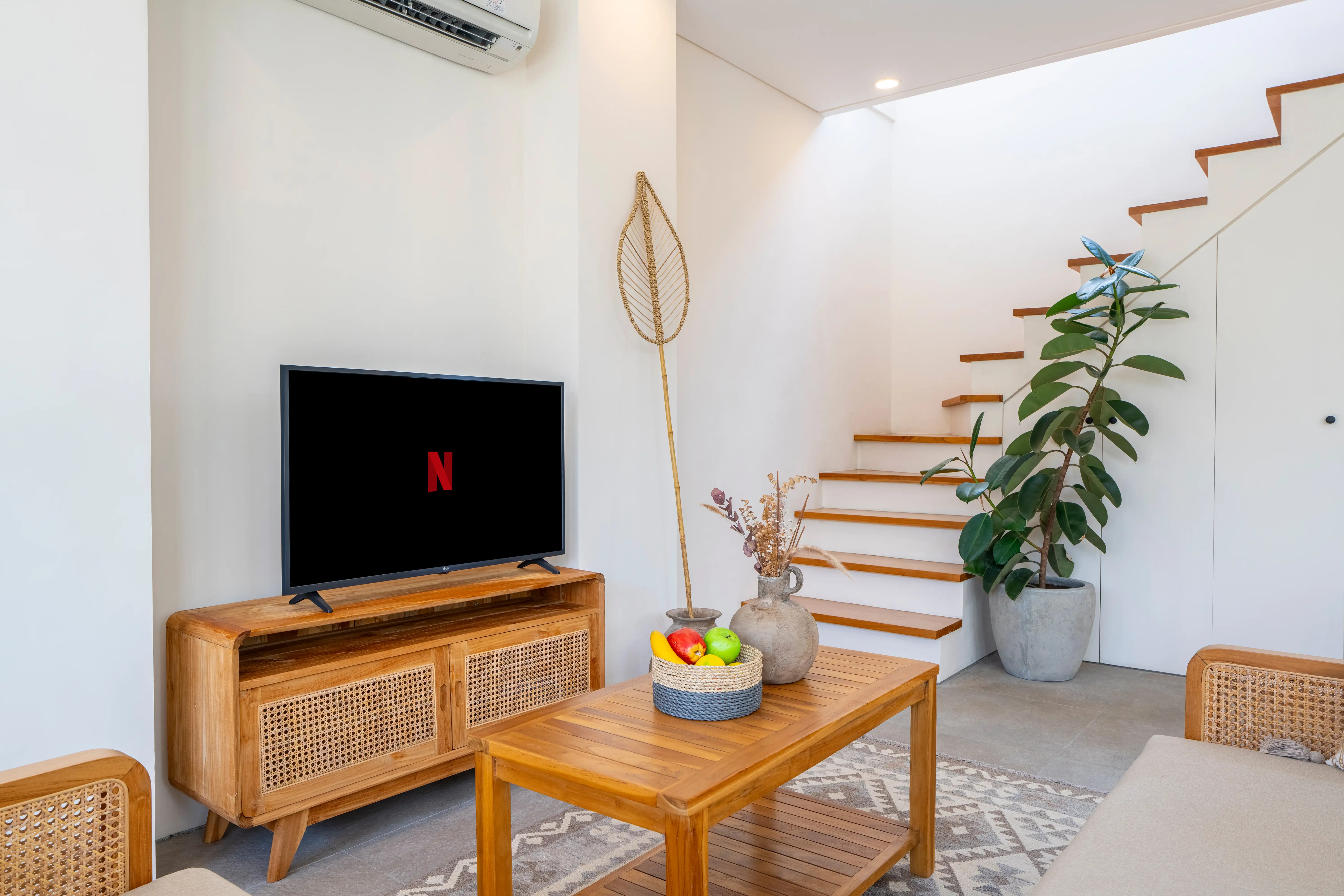 Villa 102m² in Indonesia, Canggu. Priced at 230000$ rent photo-15