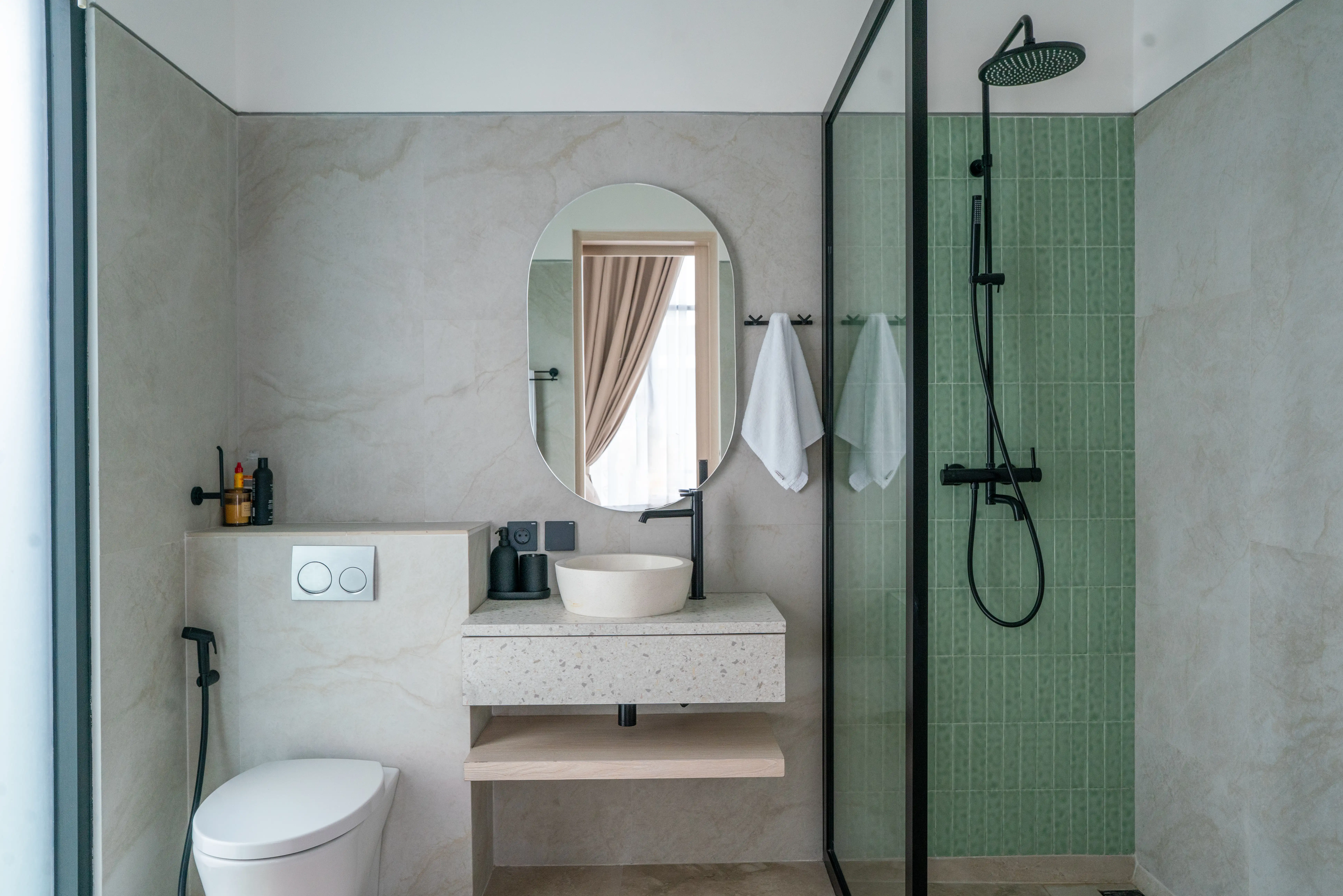 Villa 168m² in Indonesia, Bukit. Priced at 600000$ rent photo-2