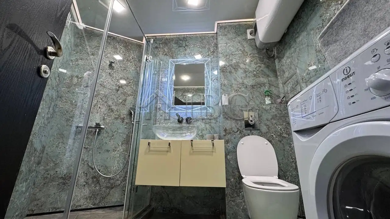 Flat 61m² in Bulgaria, Burgas. Priced at 120000€ rent photo-11