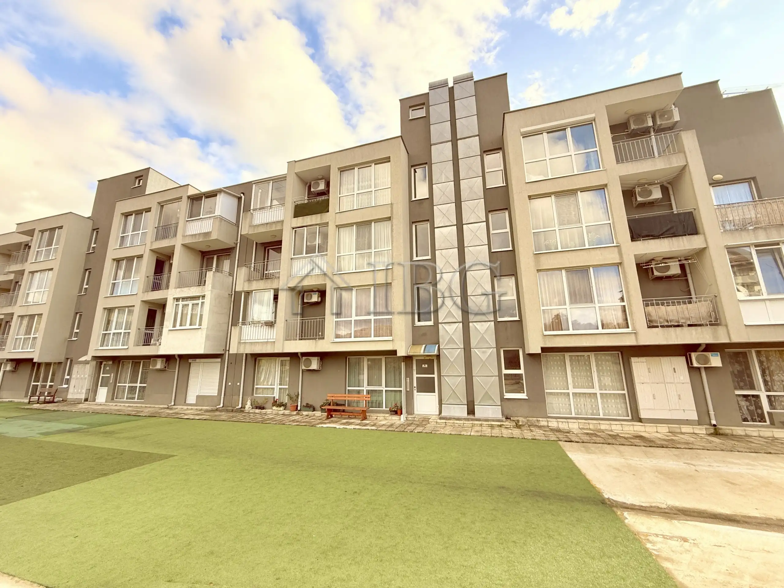 Flat 55m² in Bulgaria, Sunny Beach. Priced at 87500€ rent photo-17