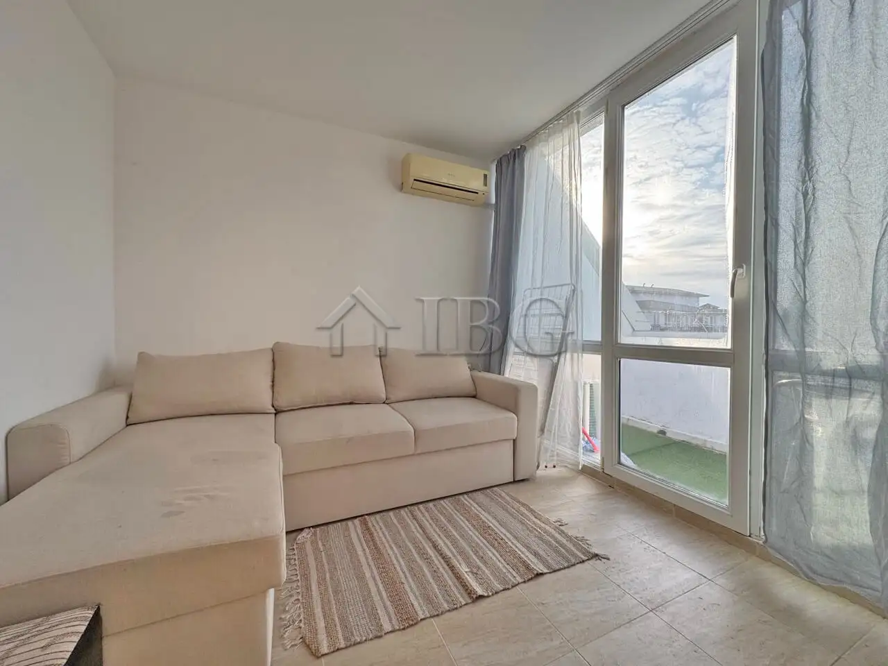 Flat 55m² in Bulgaria, Sunny Beach. Priced at 75000€ rent photo-2