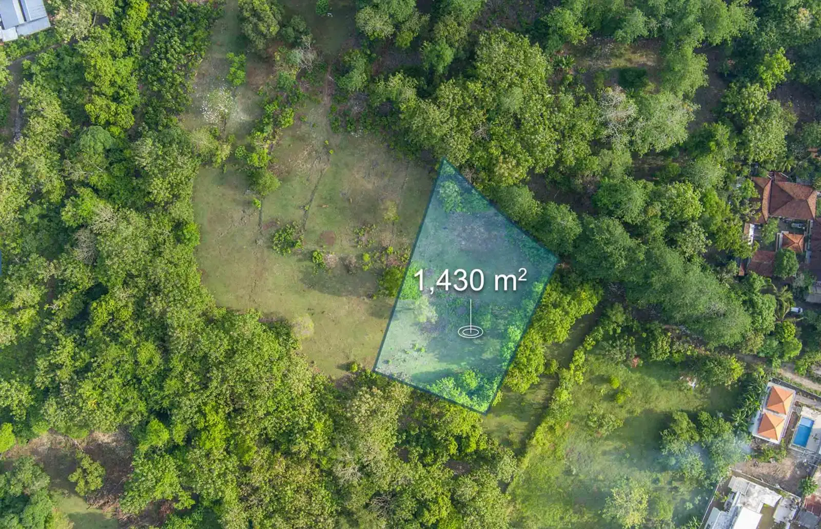Land 1430m² in Indonesia, Bukit. Priced at 508700$ rent photo-1