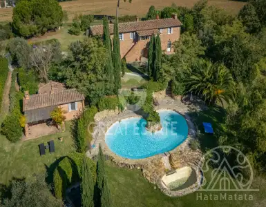 Buy in Italy for 1300000€
