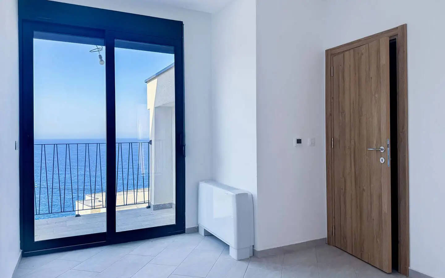 Villa 215m² in Montenegro, Bar. Priced at 750000€ rent photo-7