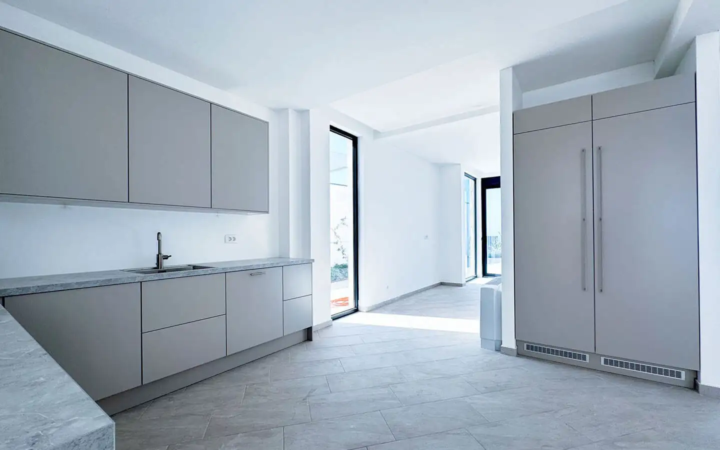 Villa 215m² in Montenegro, Bar. Priced at 750000€ rent photo-10