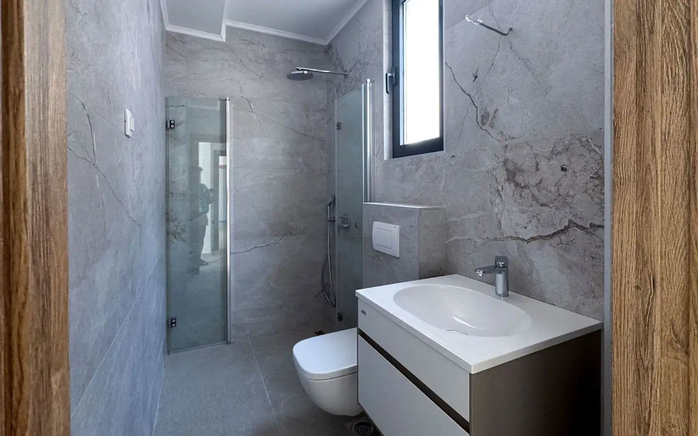 Villa 215m² in Montenegro, Bar. Priced at 750000€ rent photo-18