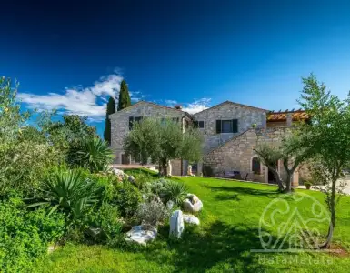 Buy in Croatia for 1560000€