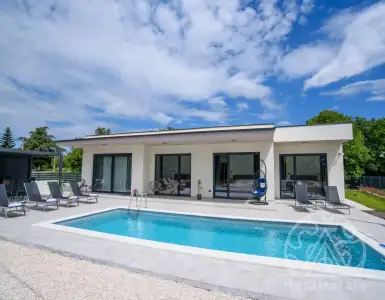 Buy in Croatia for 600000€