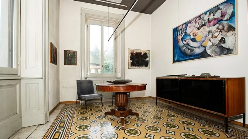 Flat 300m² in Italy, Bergamo. Priced at 735352£ rent photo-1