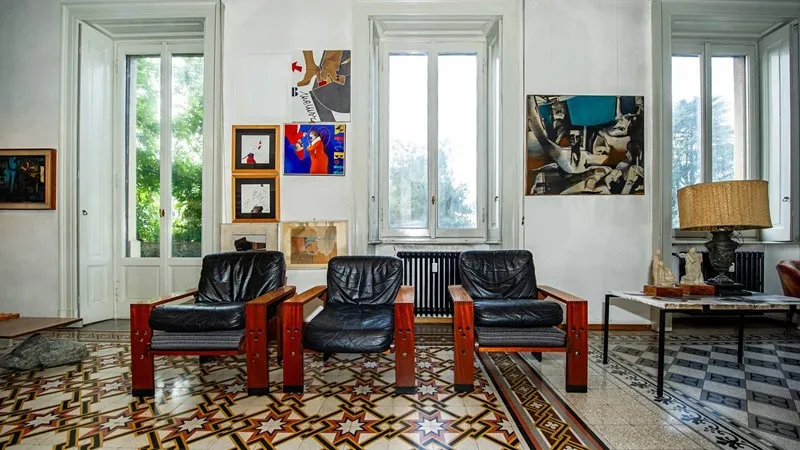 Flat 300m² in Italy, Bergamo. Priced at 735352£ rent photo-6