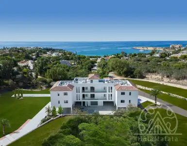 Buy in Cyprus for 705000€