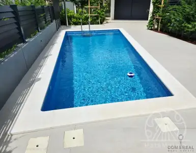 Buy in Croatia for 498000€